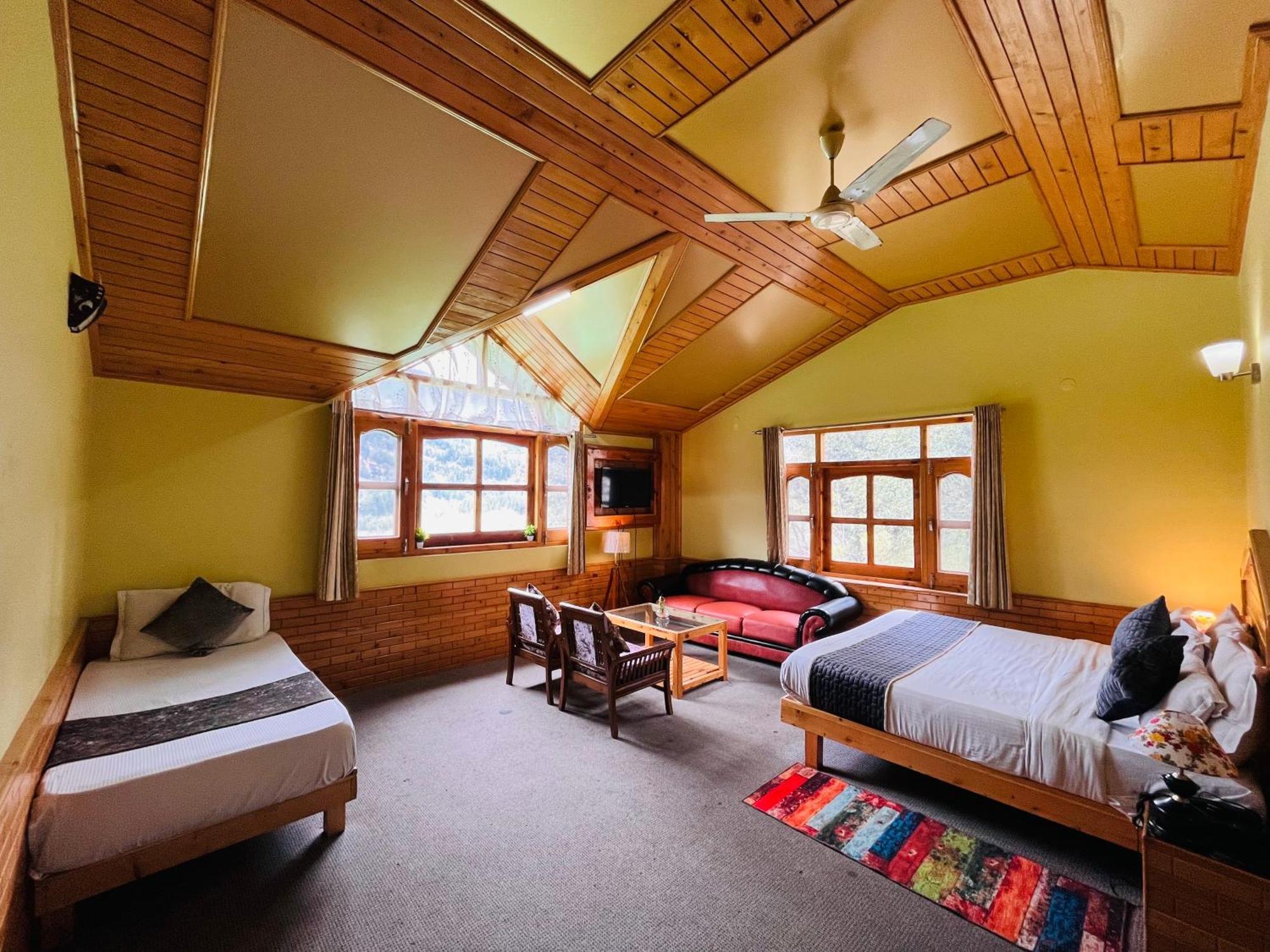 The Hollywood Vibes - #Riverview #Premium Rooms #Prime Location #Most Awarded #Parking #Top Rated #Open Terrace #Best Selling Hotel In Manali Eksteriør bilde