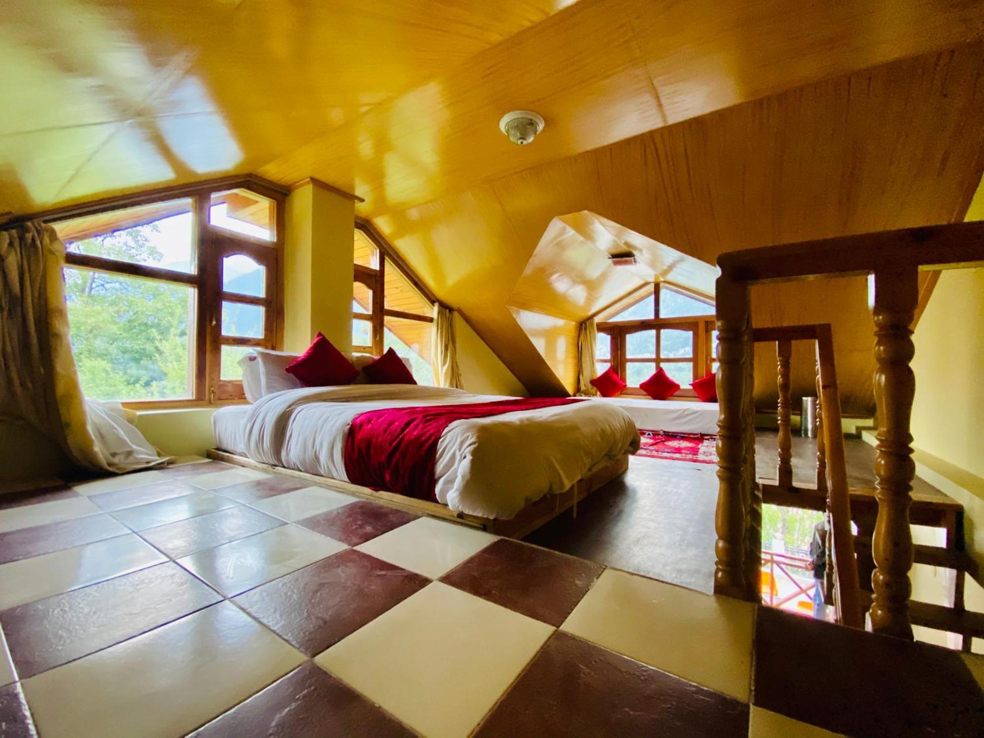 The Hollywood Vibes - #Riverview #Premium Rooms #Prime Location #Most Awarded #Parking #Top Rated #Open Terrace #Best Selling Hotel In Manali Eksteriør bilde